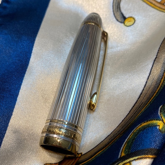 🎈🎊Host Pick🎉😎🎈Montblanc Meisterstuck Fountain Pen - Picture 4 of 17